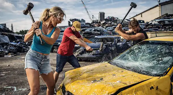 Car Crash Geburtstag Geschenkidee